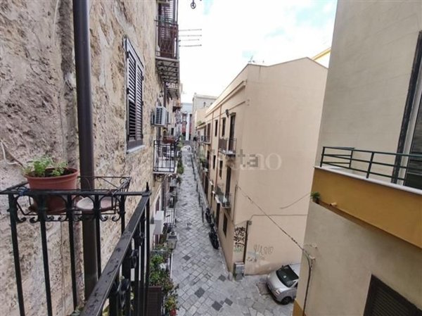 appartamento in vendita a Palermo in zona Centro storico