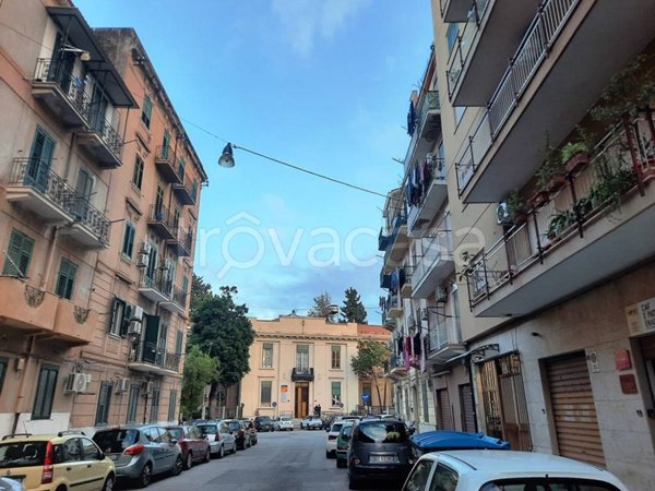 appartamento in vendita a Palermo in zona Oreto