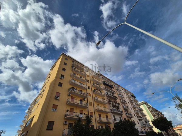 appartamento in vendita a Palermo in zona Oreto