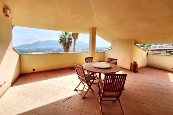 appartamento in vendita a Palermo in zona Mondello