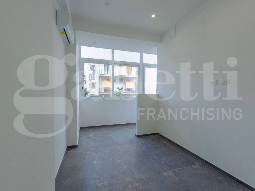 appartamento in vendita a Palermo in zona Politeama