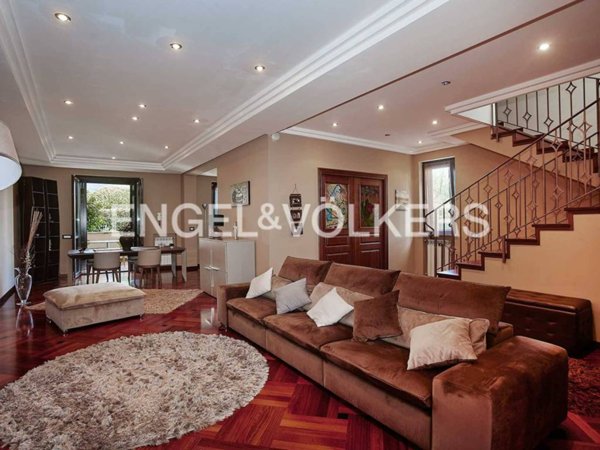 casa indipendente in vendita a Palermo in zona Partanna