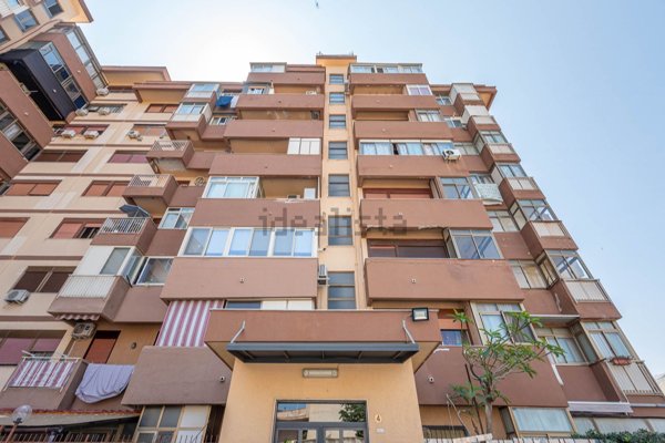 appartamento in vendita a Palermo in zona Tommaso Natale