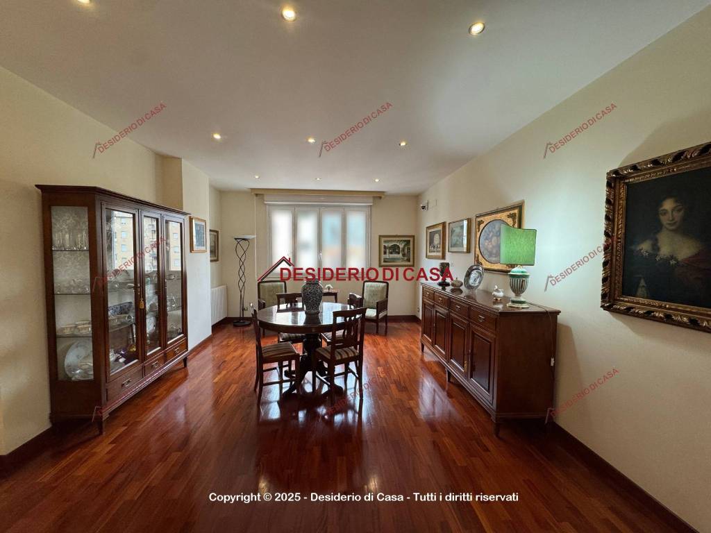 appartamento in vendita a Palermo in zona Uditore