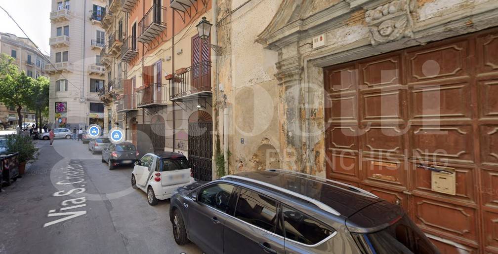 negozio in vendita a Palermo in zona Centro storico