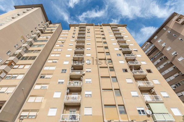 appartamento in vendita a Palermo in zona Calatafimi / Cuba