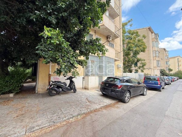 appartamento in vendita a Palermo in zona Calatafimi / Cuba