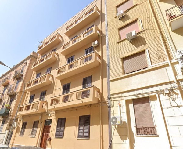 villa in vendita a Palermo in zona Zisa