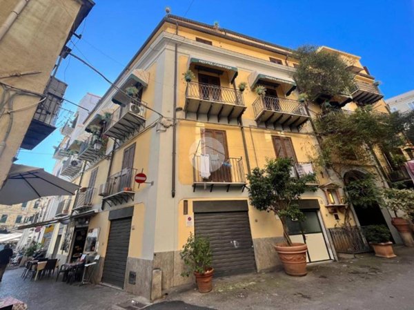 appartamento in vendita a Palermo in zona Centro storico