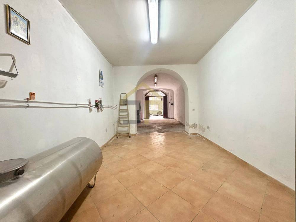 negozio in vendita a Palermo