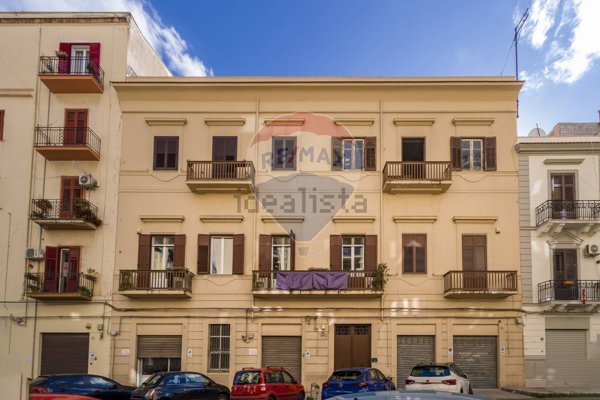 appartamento in vendita a Palermo