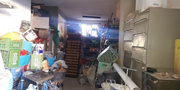 locale di sgombero in vendita a Palermo in zona Oreto