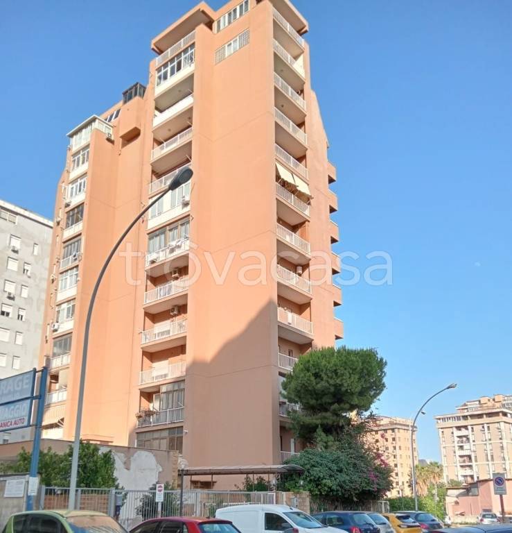 appartamento in vendita a Palermo in zona Montepellegrino