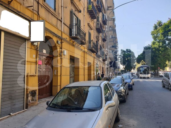 negozio in vendita a Palermo