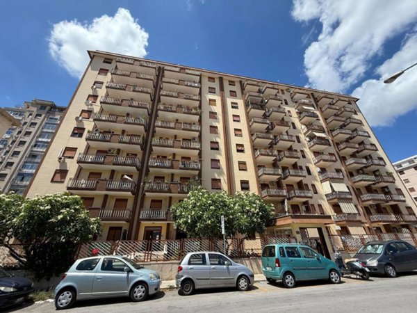 appartamento in vendita a Palermo in zona Montepellegrino