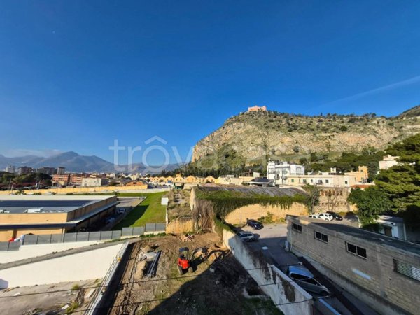 appartamento in vendita a Palermo in zona Montepellegrino