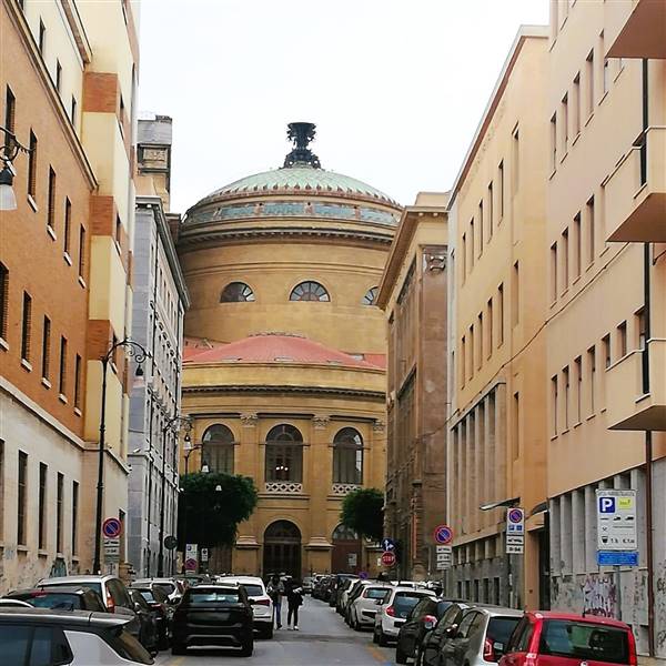 ufficio in vendita a Palermo in zona Centro storico