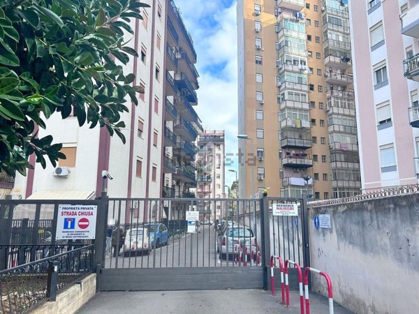 appartamento in vendita a Palermo in zona Calatafimi / Cuba