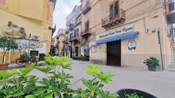 locale di sgombero in vendita a Palermo in zona Centro storico