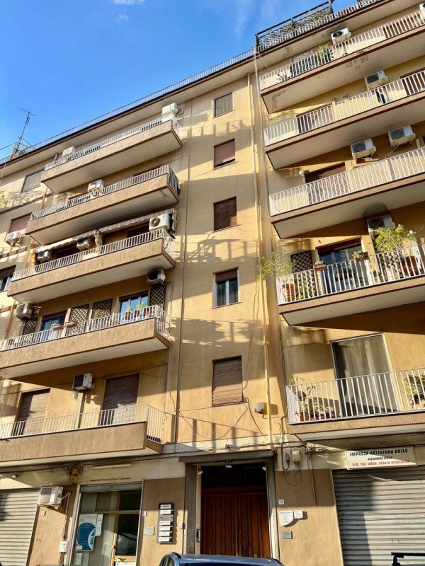 appartamento in vendita a Palermo