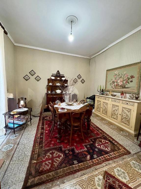 appartamento in vendita a Palermo in zona Zisa