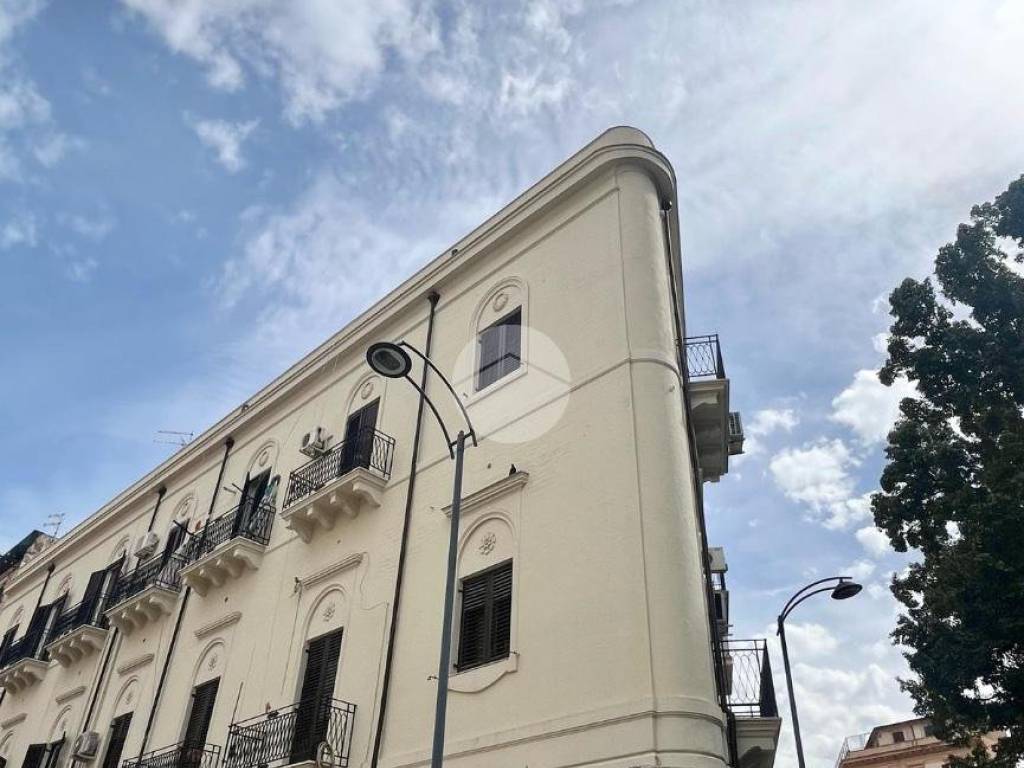 appartamento in vendita a Palermo in zona Libertà
