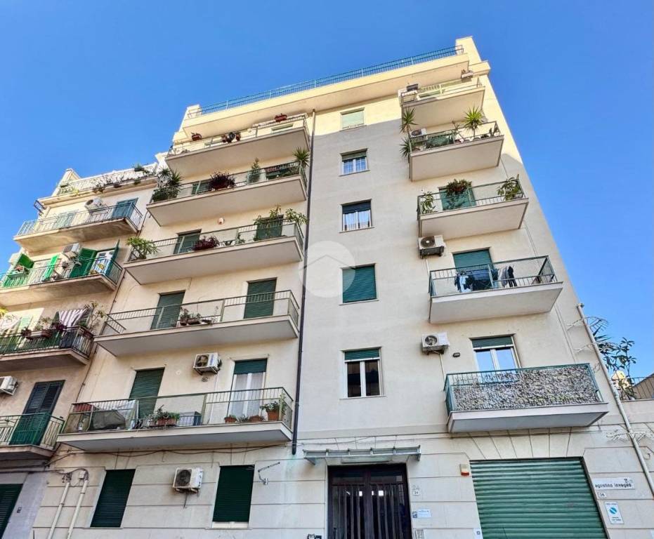 appartamento in vendita a Palermo in zona Malaspina/Palagonia