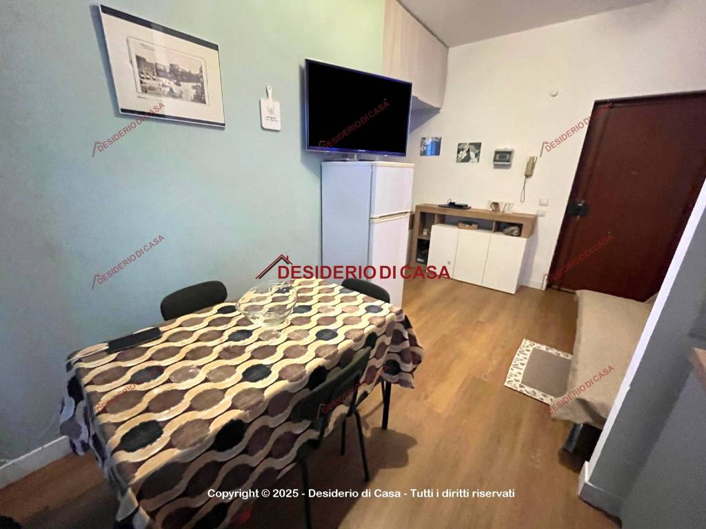 appartamento in vendita a Palermo in zona Montegrappa / Santa Rosalia