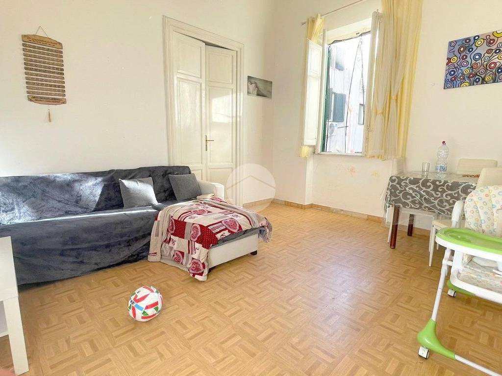 appartamento in vendita a Palermo in zona Politeama