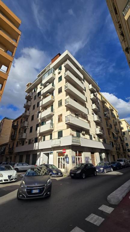 appartamento in vendita a Palermo in zona Oreto