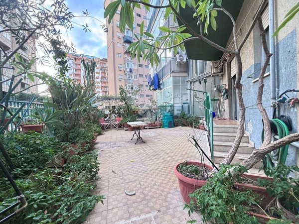 appartamento in vendita a Palermo