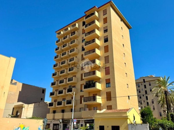 appartamento in vendita a Palermo in zona Resuttana
