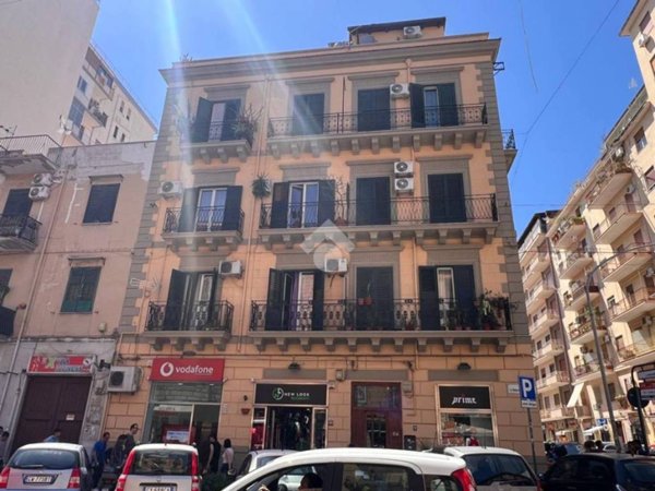 appartamento in vendita a Palermo in zona Zisa