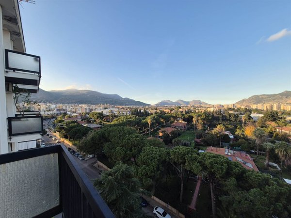 appartamento in vendita a Palermo in zona Uditore