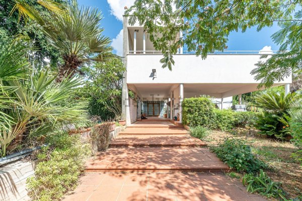 casa indipendente in vendita a Palermo in zona Calatafimi / Cuba