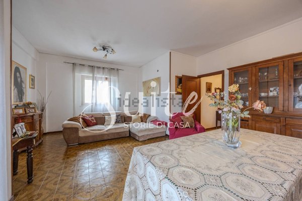 appartamento in vendita a Palermo in zona Roccella