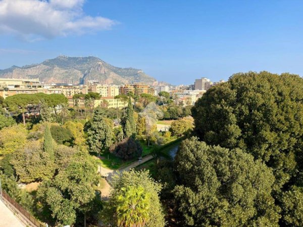 appartamento in vendita a Palermo