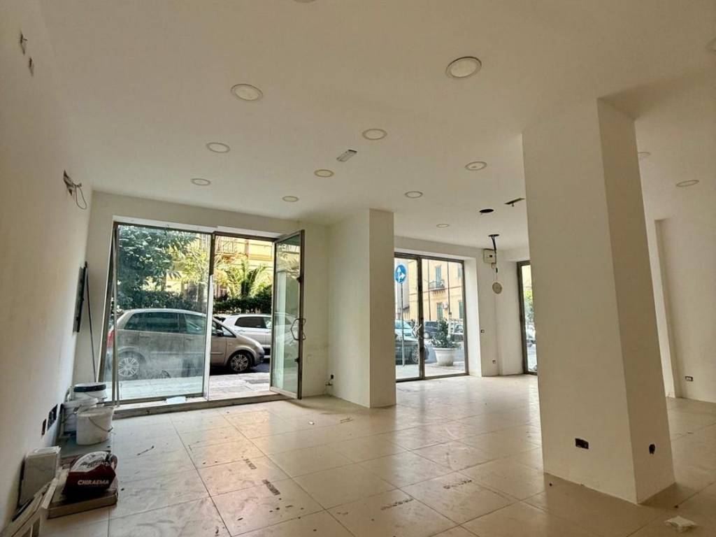 negozio in vendita a Palermo in zona Libertà