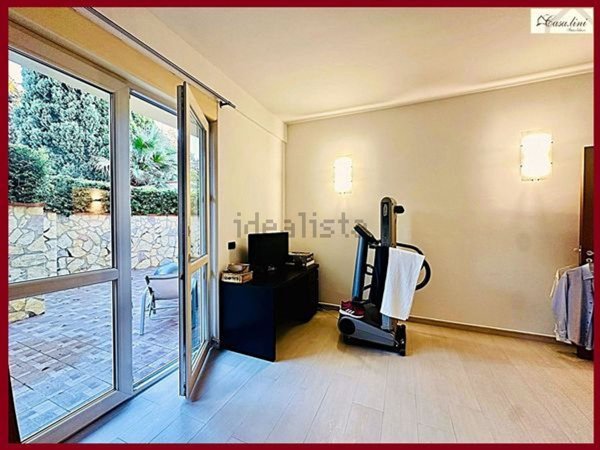 casa indipendente in vendita a Palermo in zona Partanna