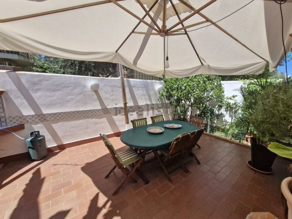 casa indipendente in vendita a Palermo in zona Sferracavallo