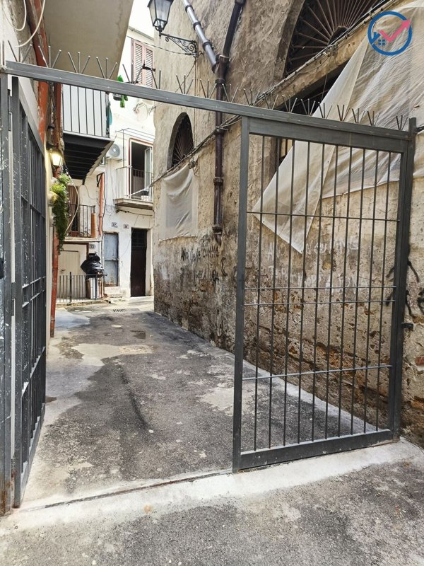 appartamento in vendita a Palermo in zona Centro storico