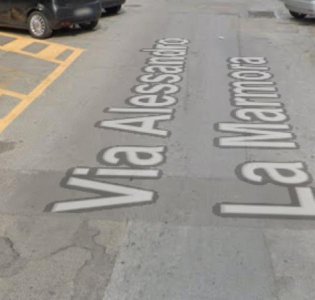 pentavano in vendita a Palermo