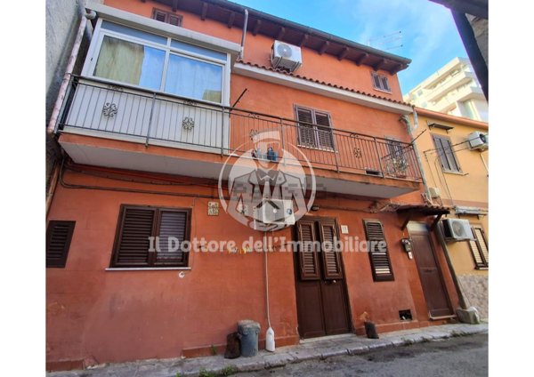 appartamento in vendita a Palermo in zona Uditore