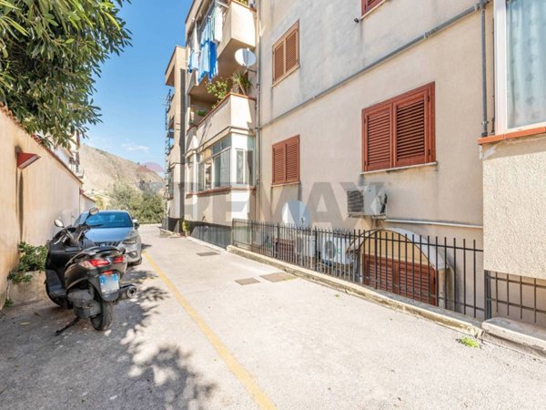 appartamento in vendita a Palermo in zona Altarello