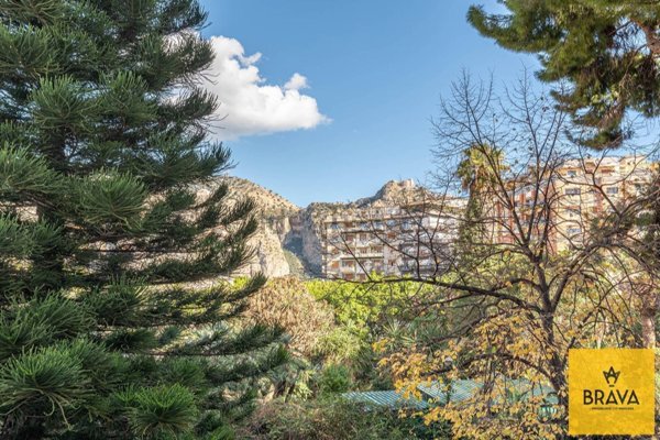 appartamento in vendita a Palermo in zona Libertà