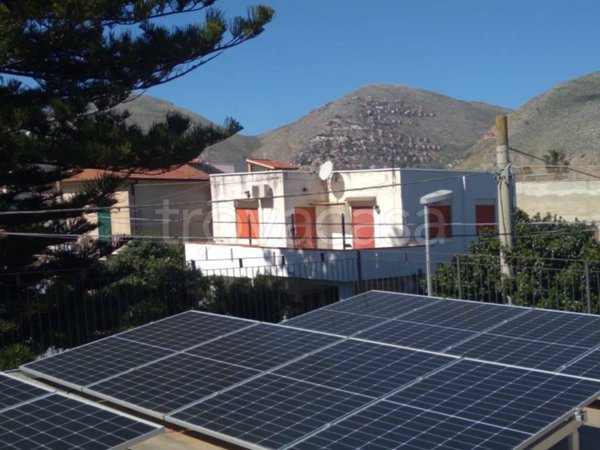 casa indipendente in vendita a Palermo in zona Mondello