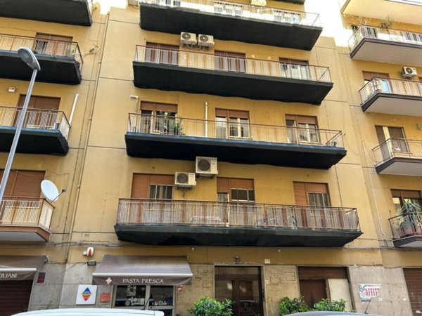 appartamento in vendita a Palermo in zona Libertà