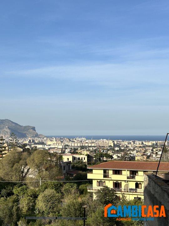appartamento in vendita a Palermo in zona Villagrazia/Falsomiele