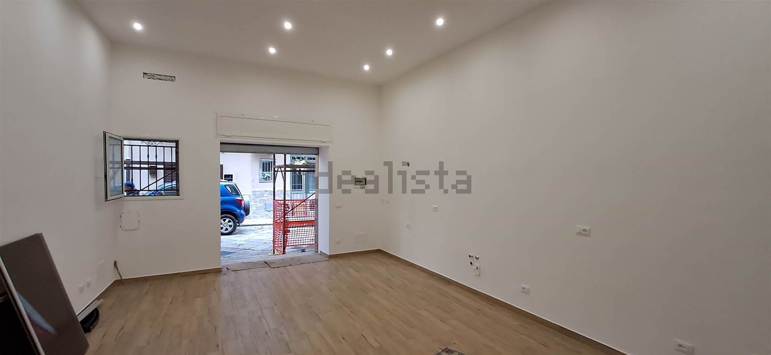 negozio in vendita a Palermo in zona Centro storico