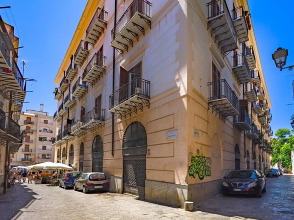 appartamento in vendita a Palermo in zona Centro storico